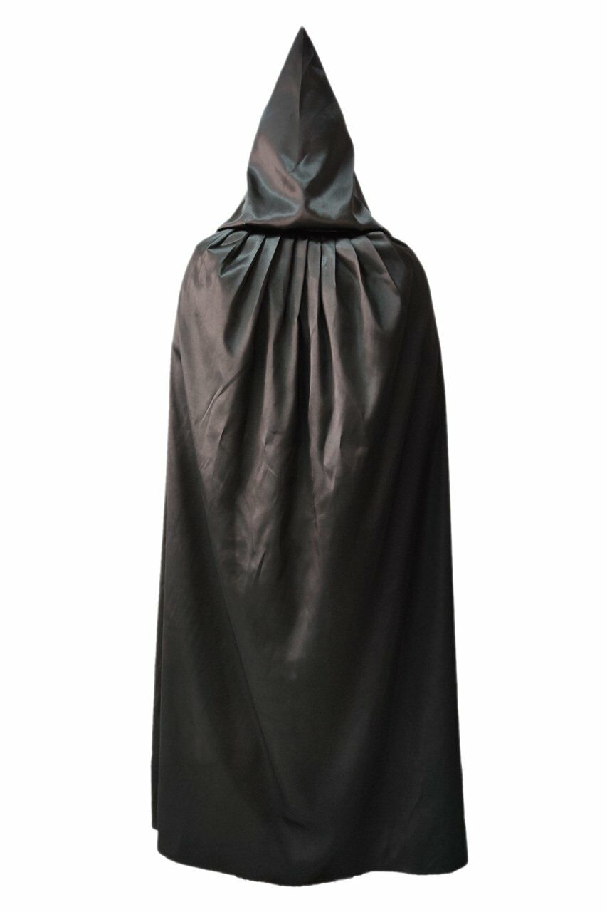 Siyah Renkli Kapüşonlu Pelerin