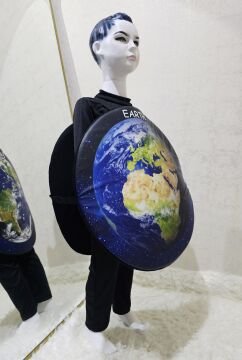 Dünya Kostümü | Uzayda Dünya Kostümü